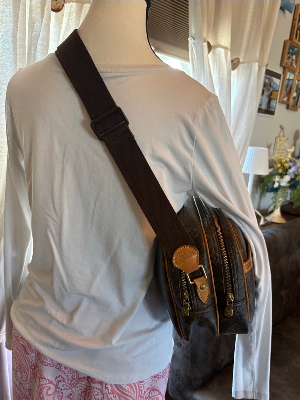 Louis Vuitton Monogram Canvas REPORTER Bag PLUS WALLET  in Brown and Tan EUC!! - Picture 5 of 17
